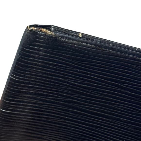 Louis Vuitton Long Wallet / Passport Case - Picture 10 of 16